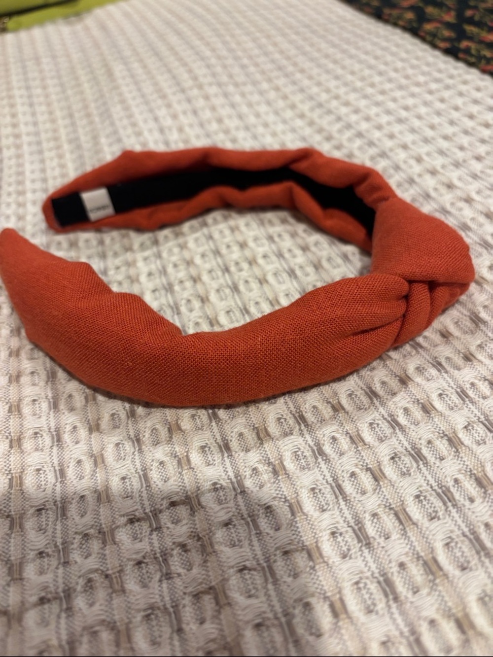 Linen brick red / burnt orange knot headband